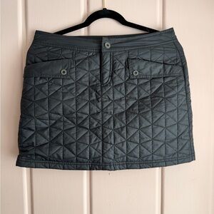 North face women’s snow skirt quilted sz 6